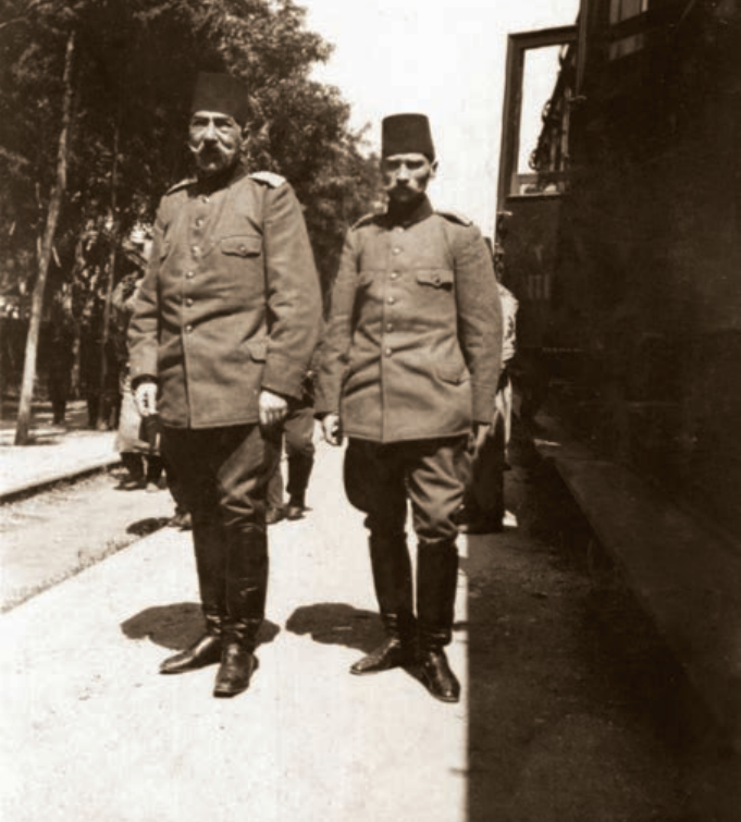 Hareket Ordusu Komutanı Hüseyin Hüsnü Paşa ile, Selanik, 15-16 Nisan 1909